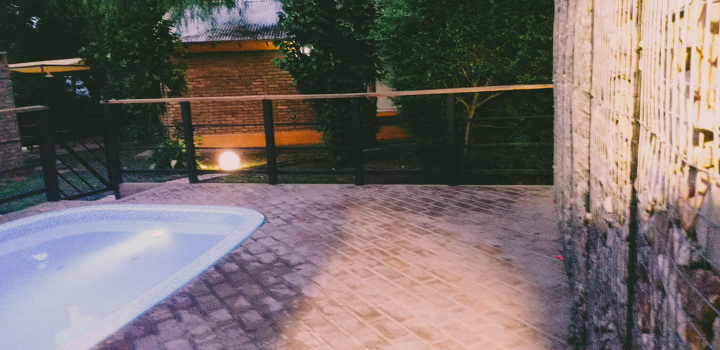 Rukalaf complejo cabañas con pileta bosque de Villa Ventana